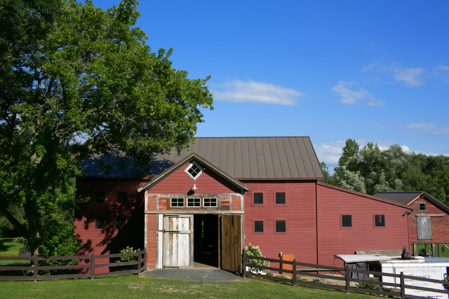 Owls Hoot Barn Weddings